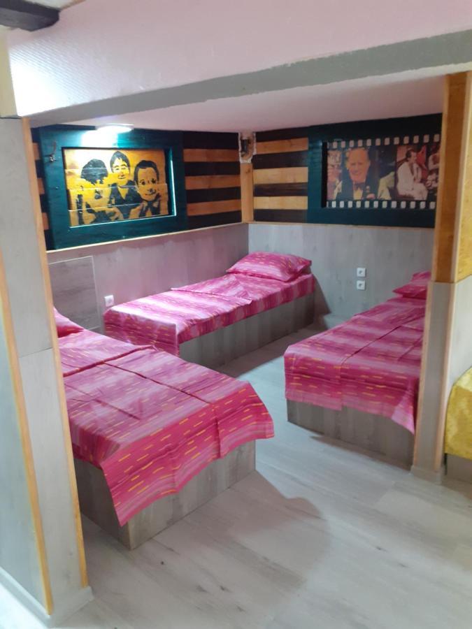 Porodicni Apartman,Viktor Cafee Šabac المظهر الخارجي الصورة